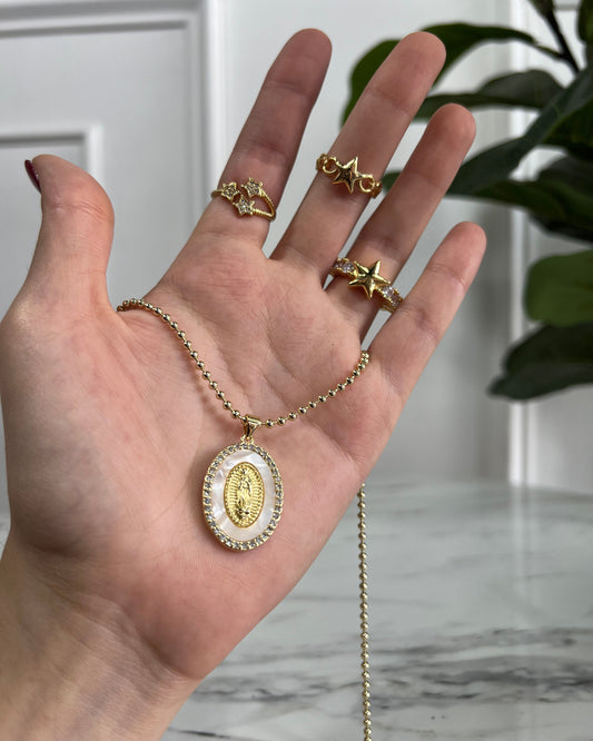 Collar Virgen Madre Perla