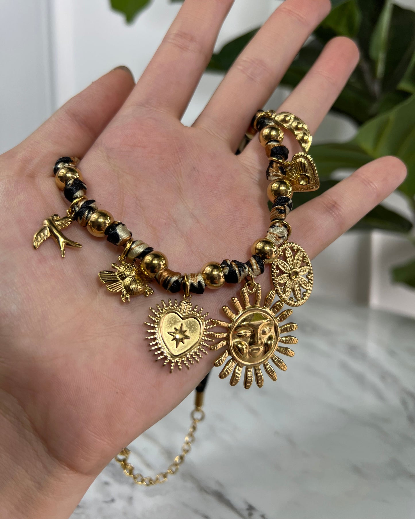 Collar Tela Print Sol