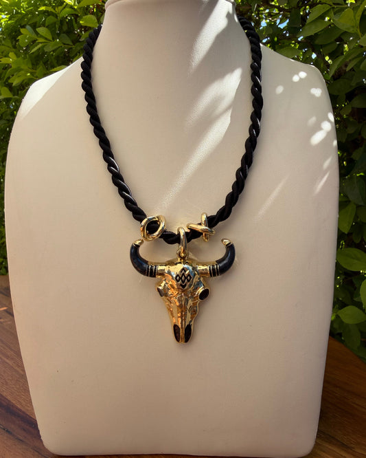 Collar Negro Toro