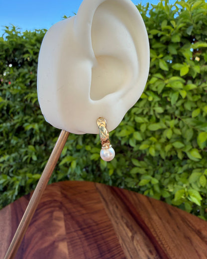 Arete Grabada una Perla