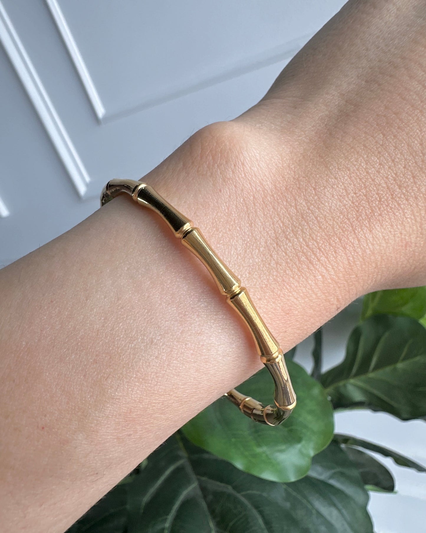 Pulsera Dura Hueso Dorada