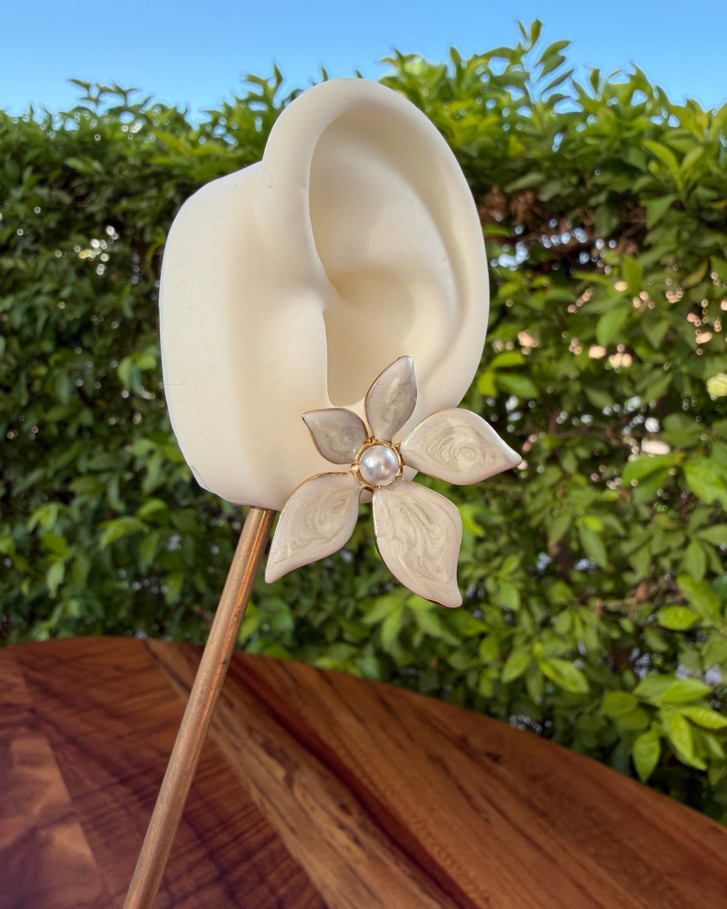 Arete Flor Blanca
