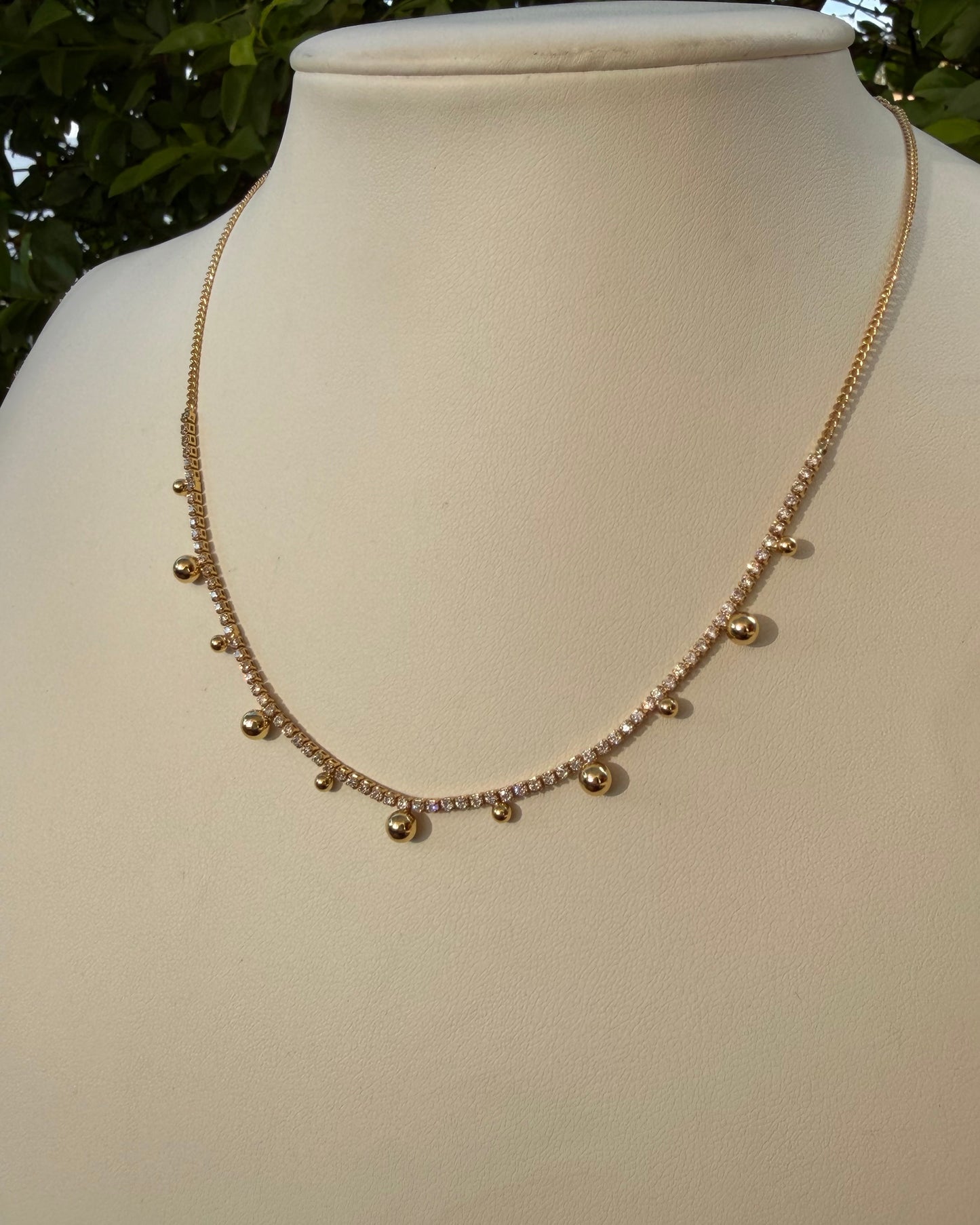 Collar Brillo Bolitas