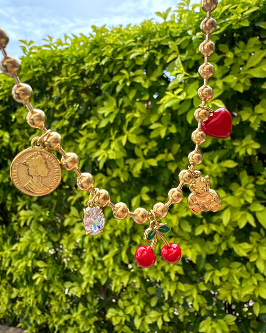 Collar Cereza Oso