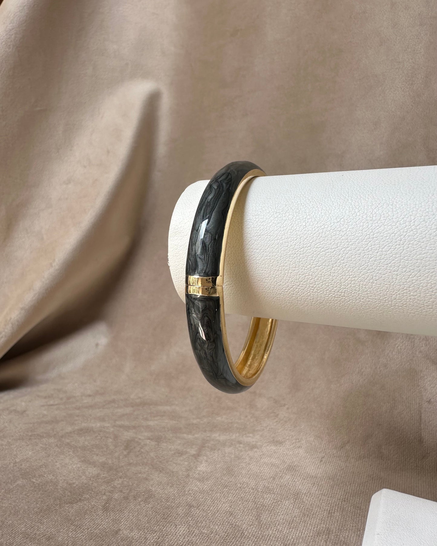 Pulsera Lisa Gris