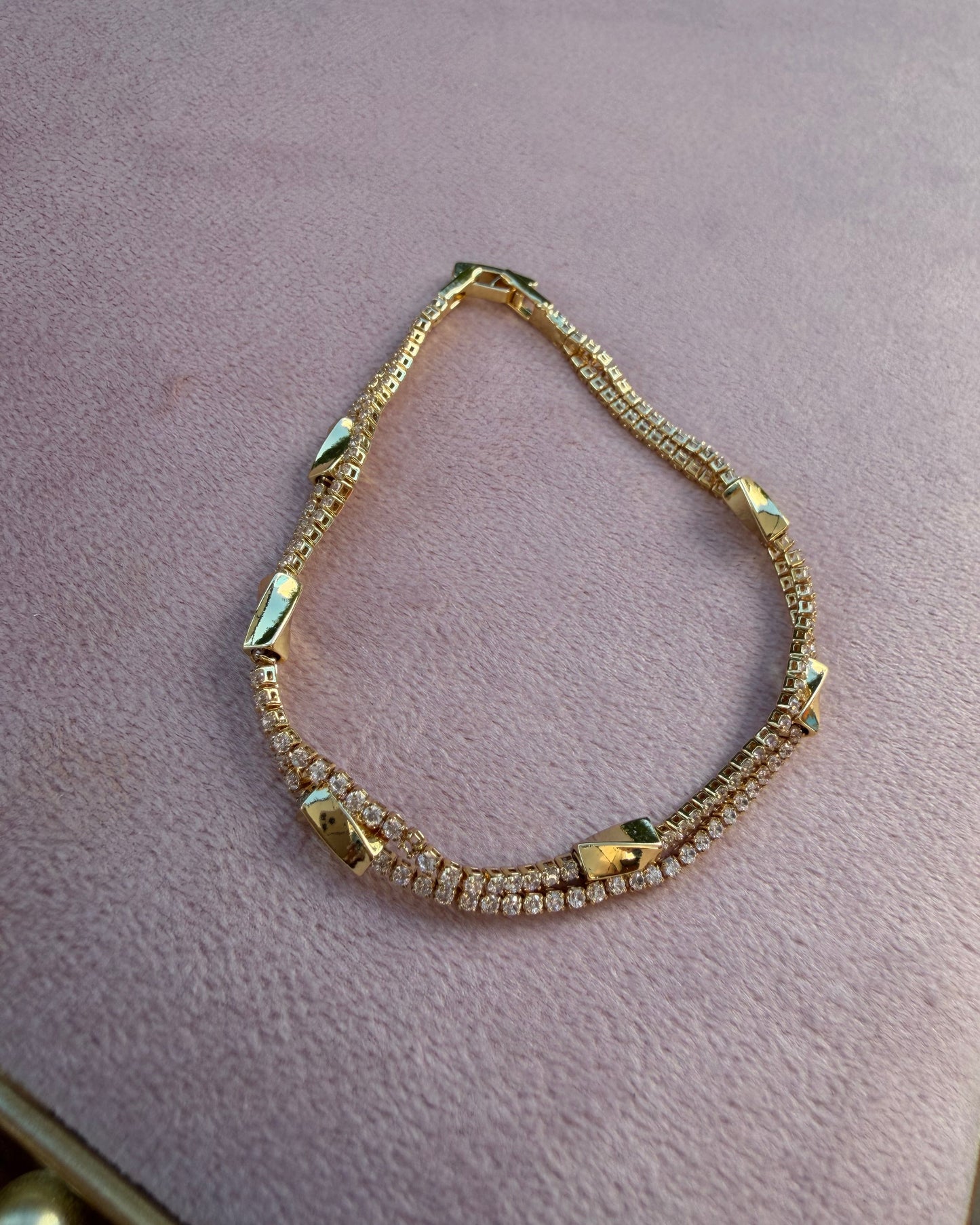 Pulsera Doble Dorada Brillo