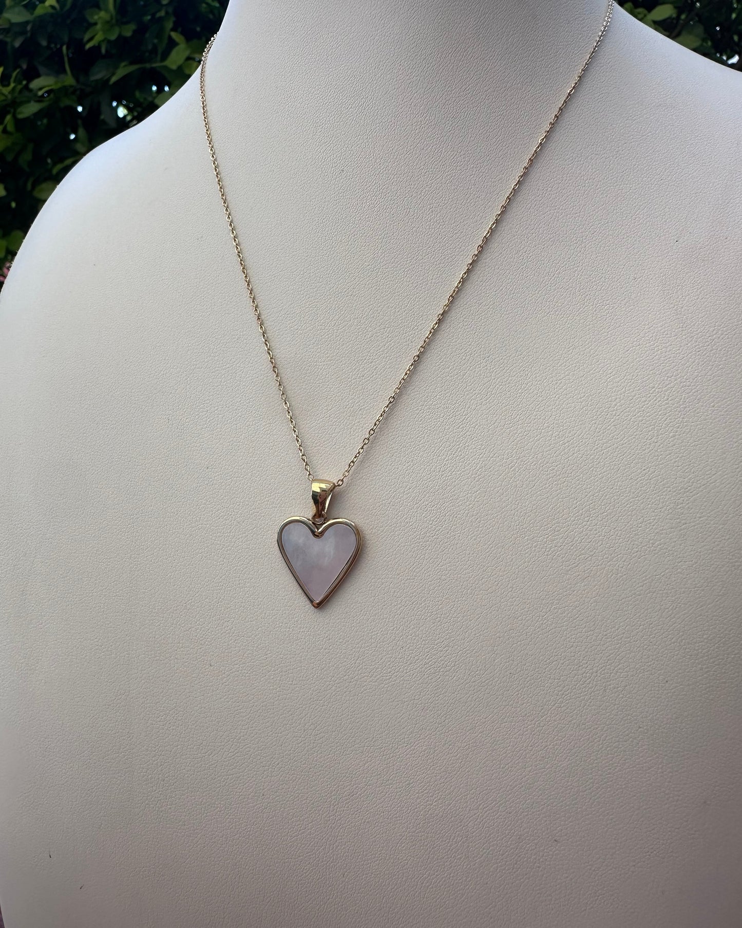 Collar Corazón Madre Perla