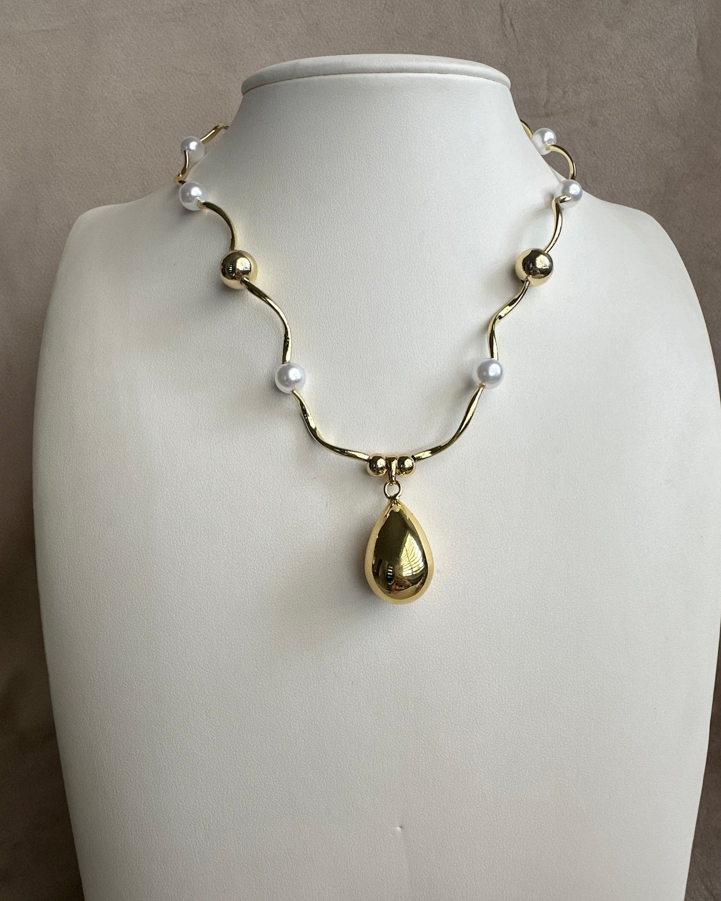 Collar Perla Gota