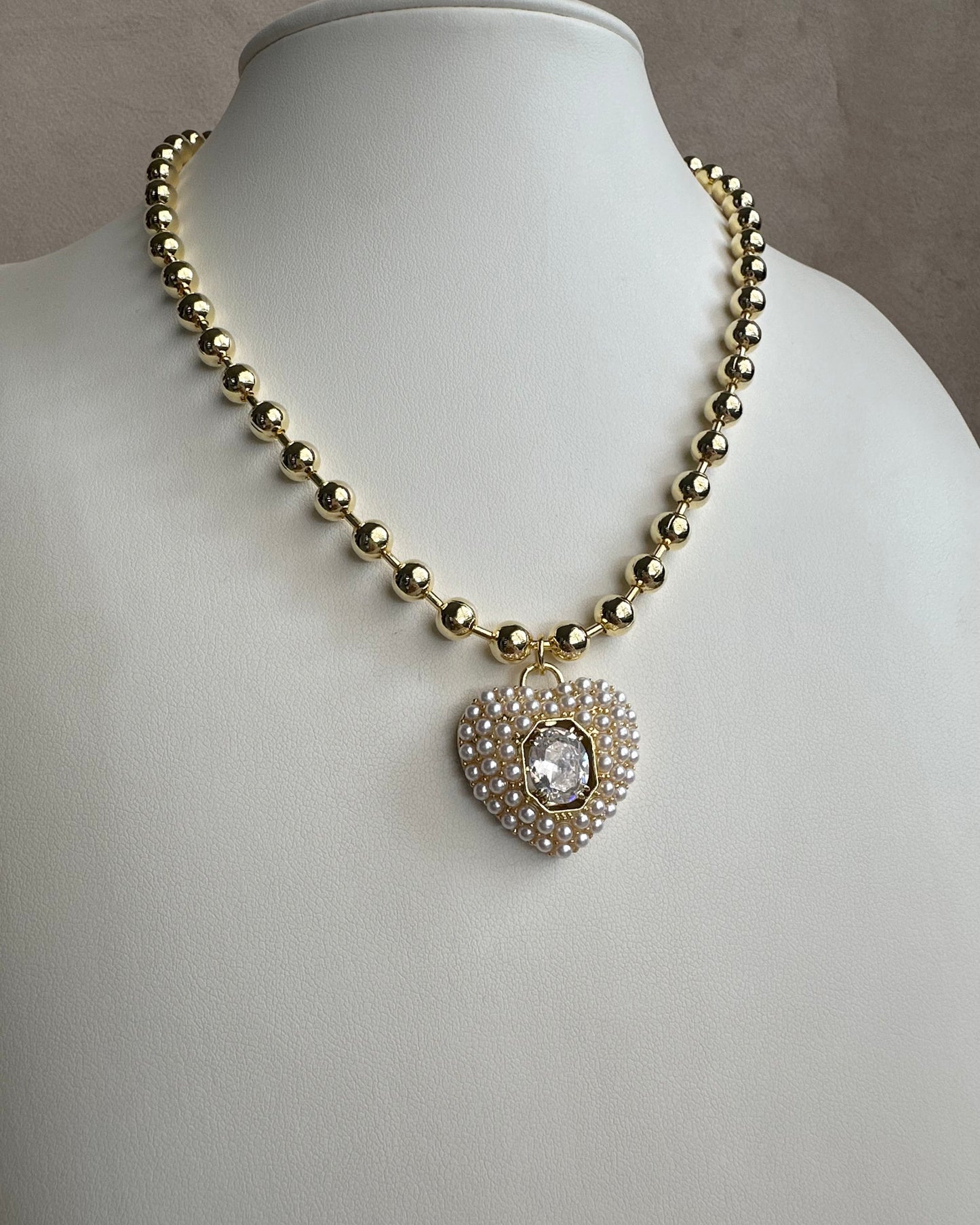 Collar Balin Corazón Perla