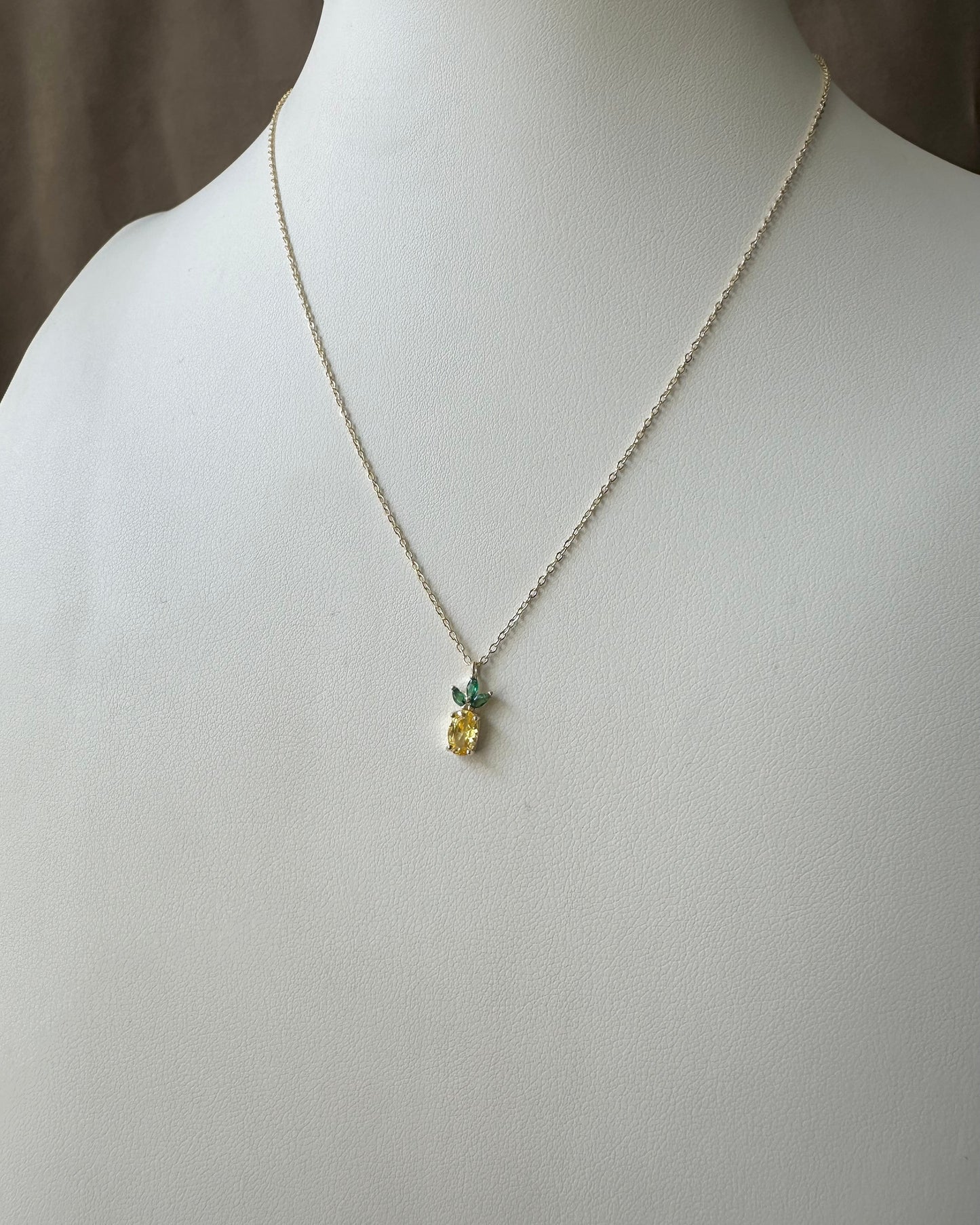 Collar Piña