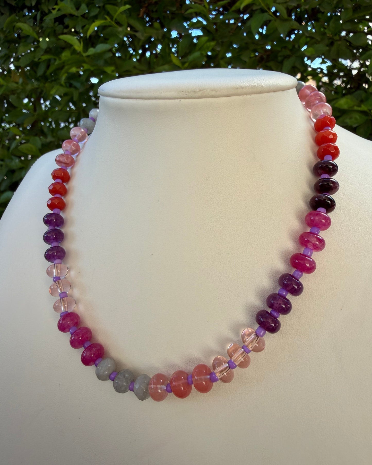 Collar Piedras Morado