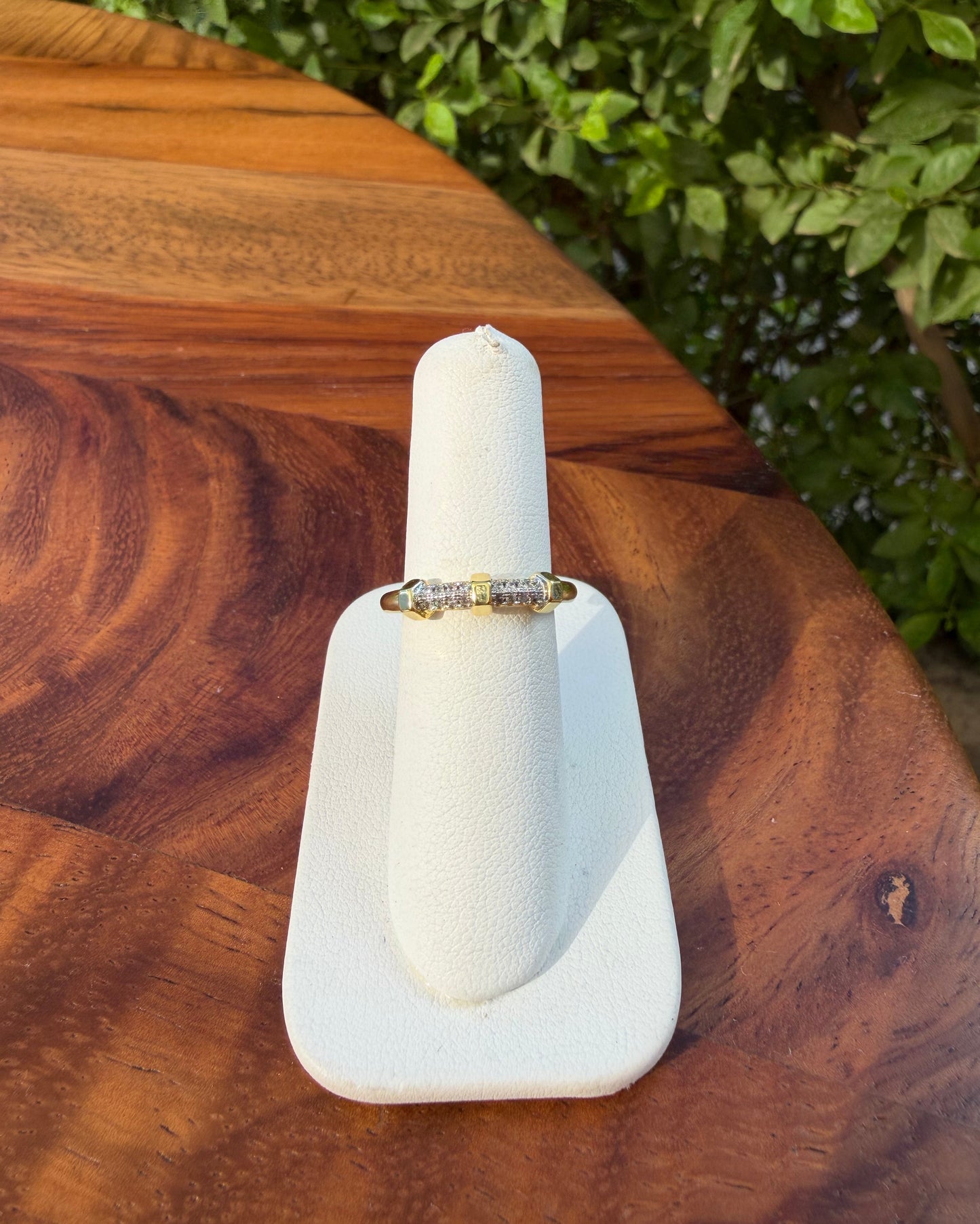 Anillo Brock