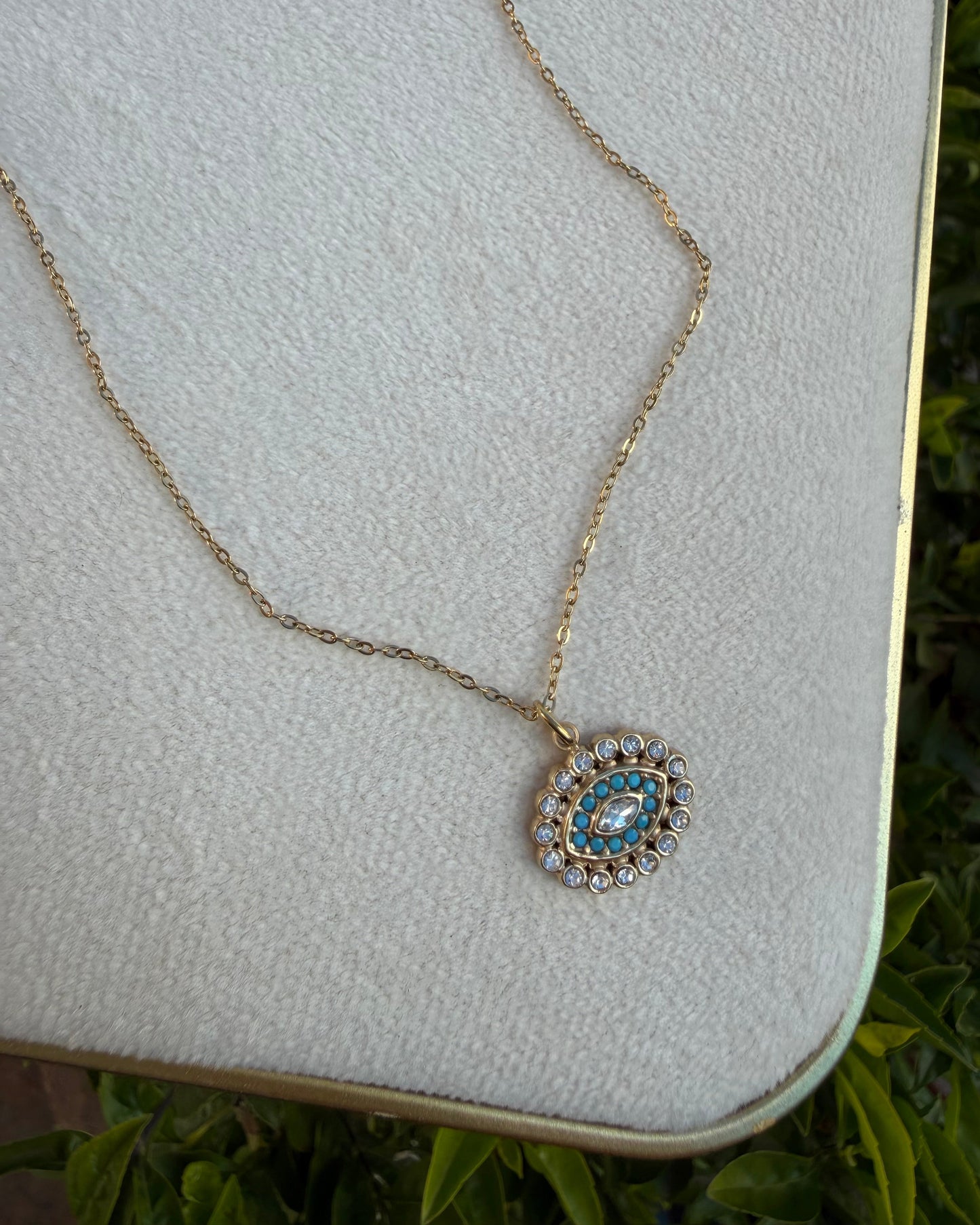 Collar Ojo Brillo