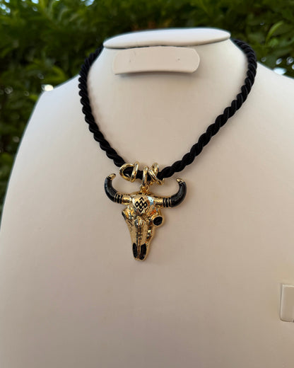 Collar Toro Cordón Negro