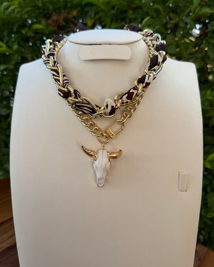 Collar Toro Blanco