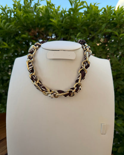 Collar Pañuelo Café
