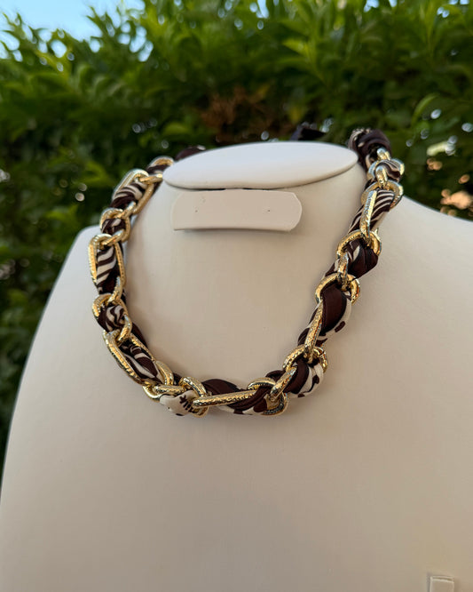 Collar Pañuelo Café