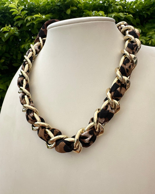 Collar Tela Print