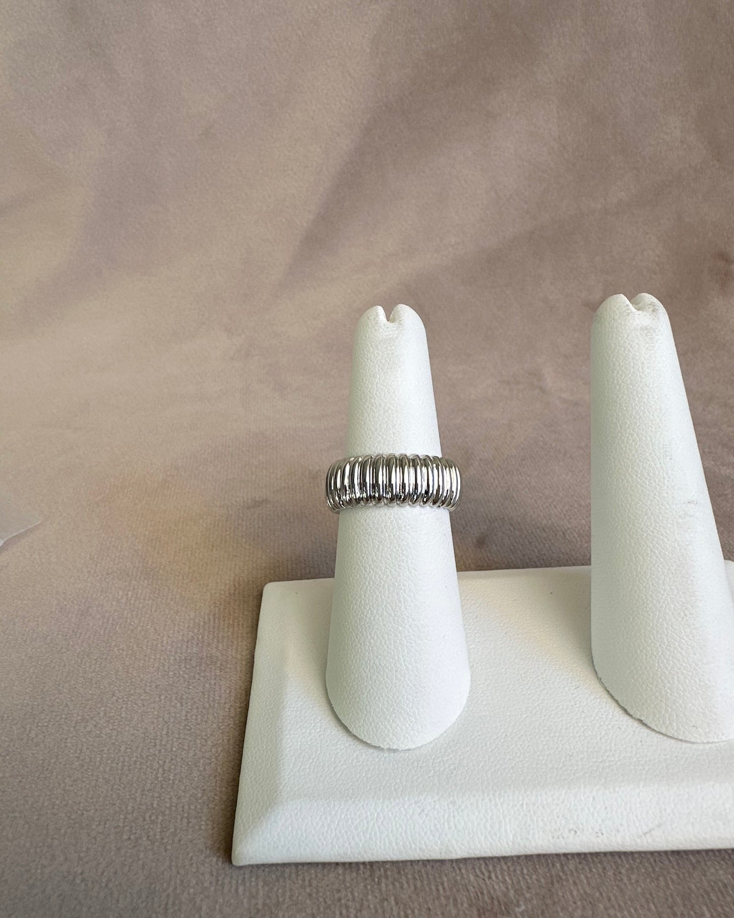 Anillo Lineas D