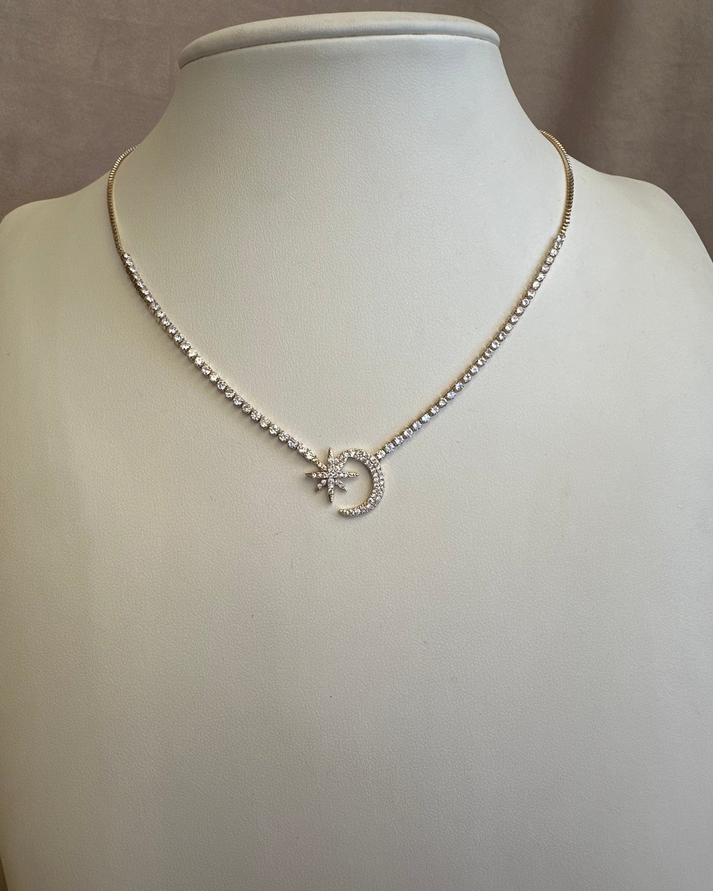Collar Luna Brillo