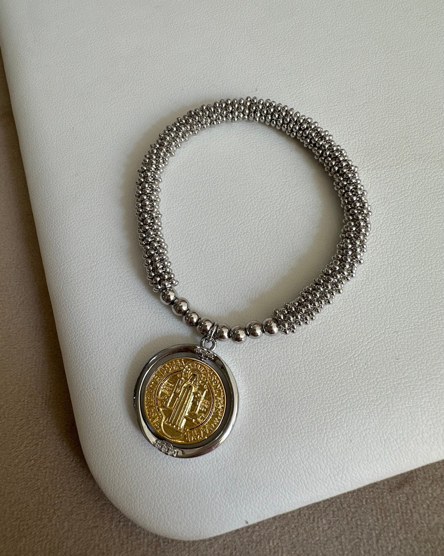Pulsera San Benito Medalla