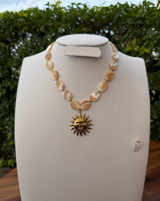 Collar Sol