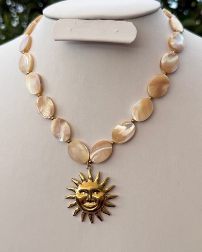 Collar Sol