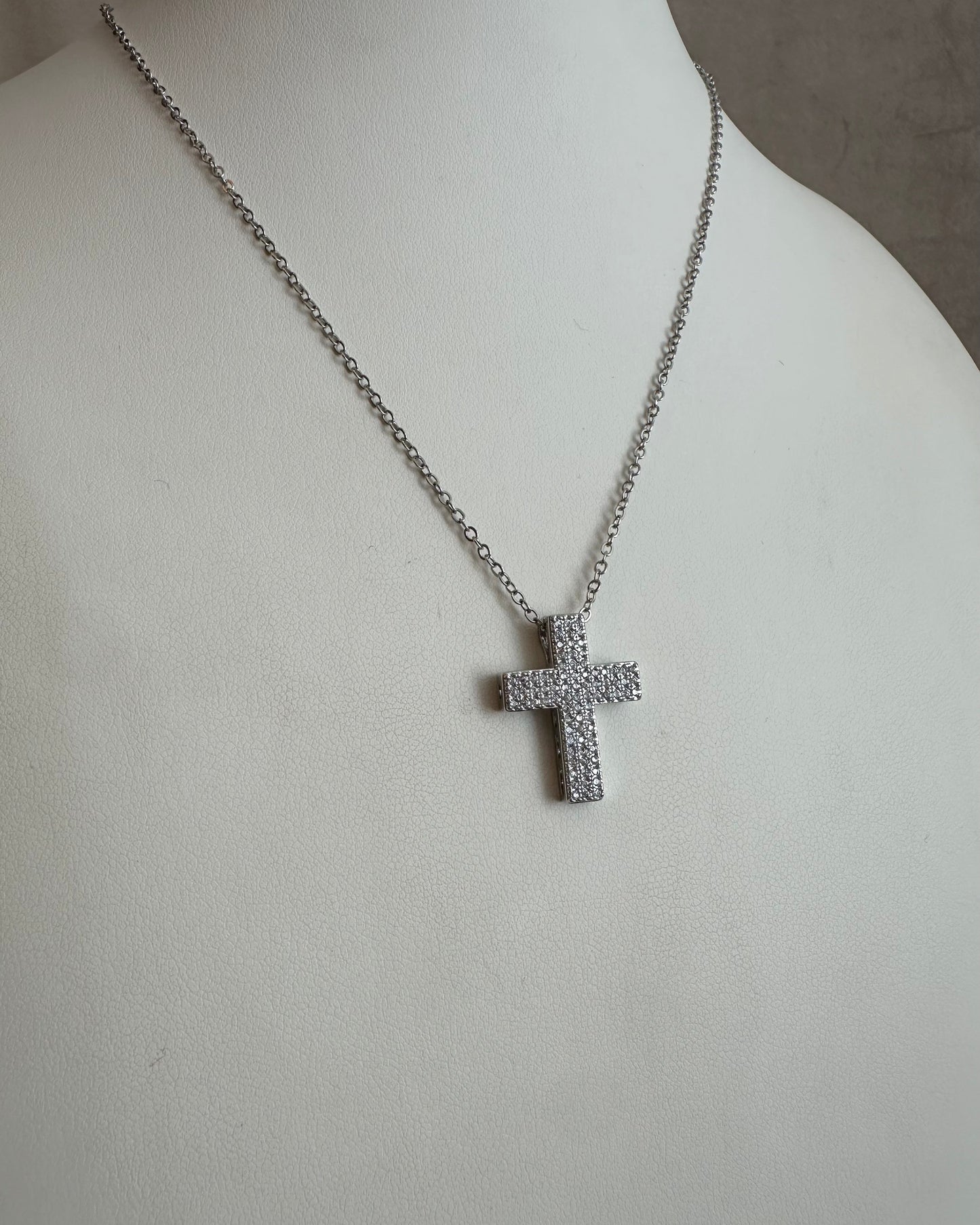 Collar Cruz Plata