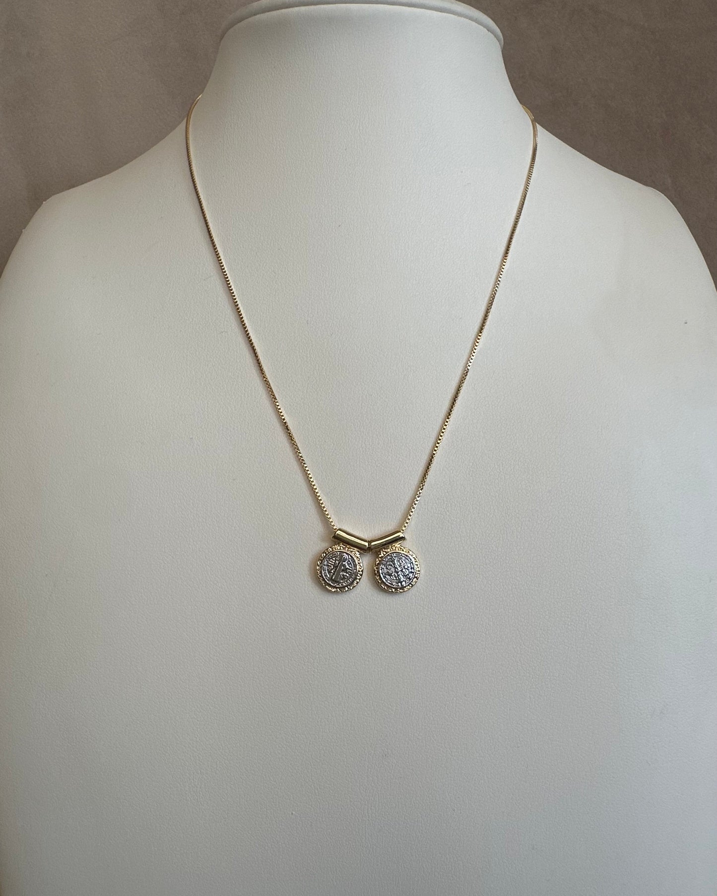 Collar Misterio