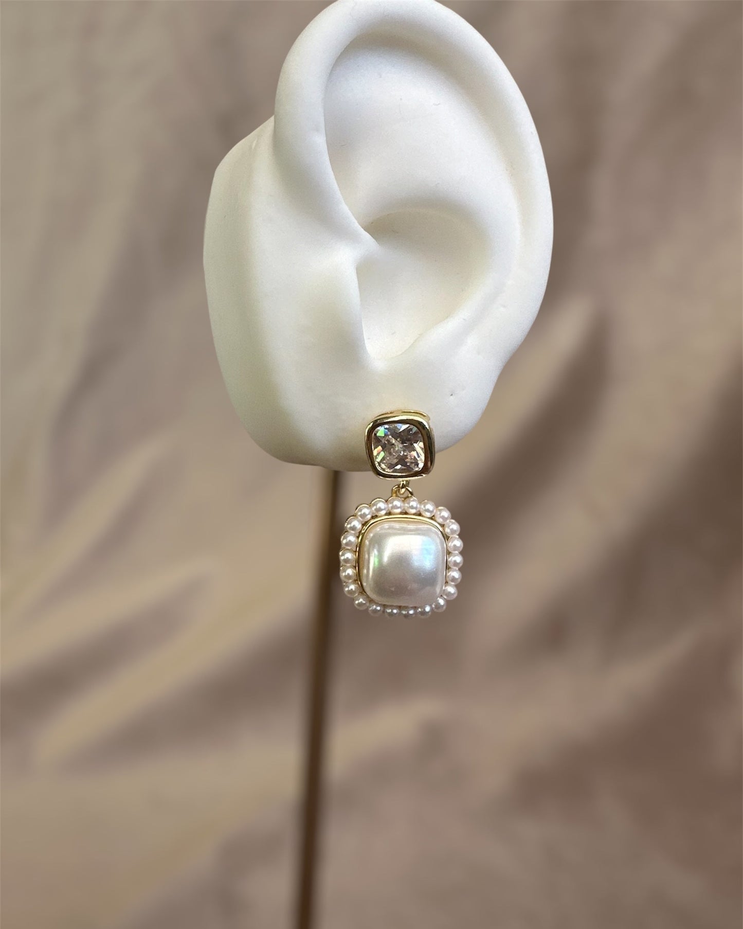 Arete Perla Cuadro